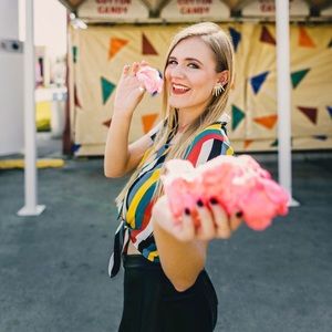 Meet your Posher, Alyssa